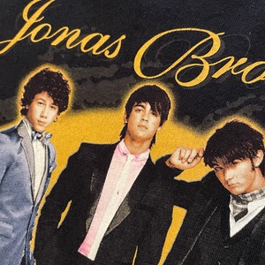 【anvil】ジョナスブラザーズ バンドTシャツ Jonas Brothers 2008 ツアーT バックプリント フォトプリント us古着