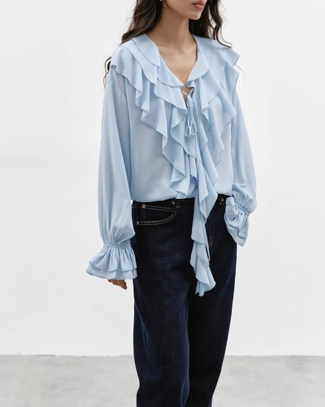 Romantic frilled long sleeve Blouse L0065