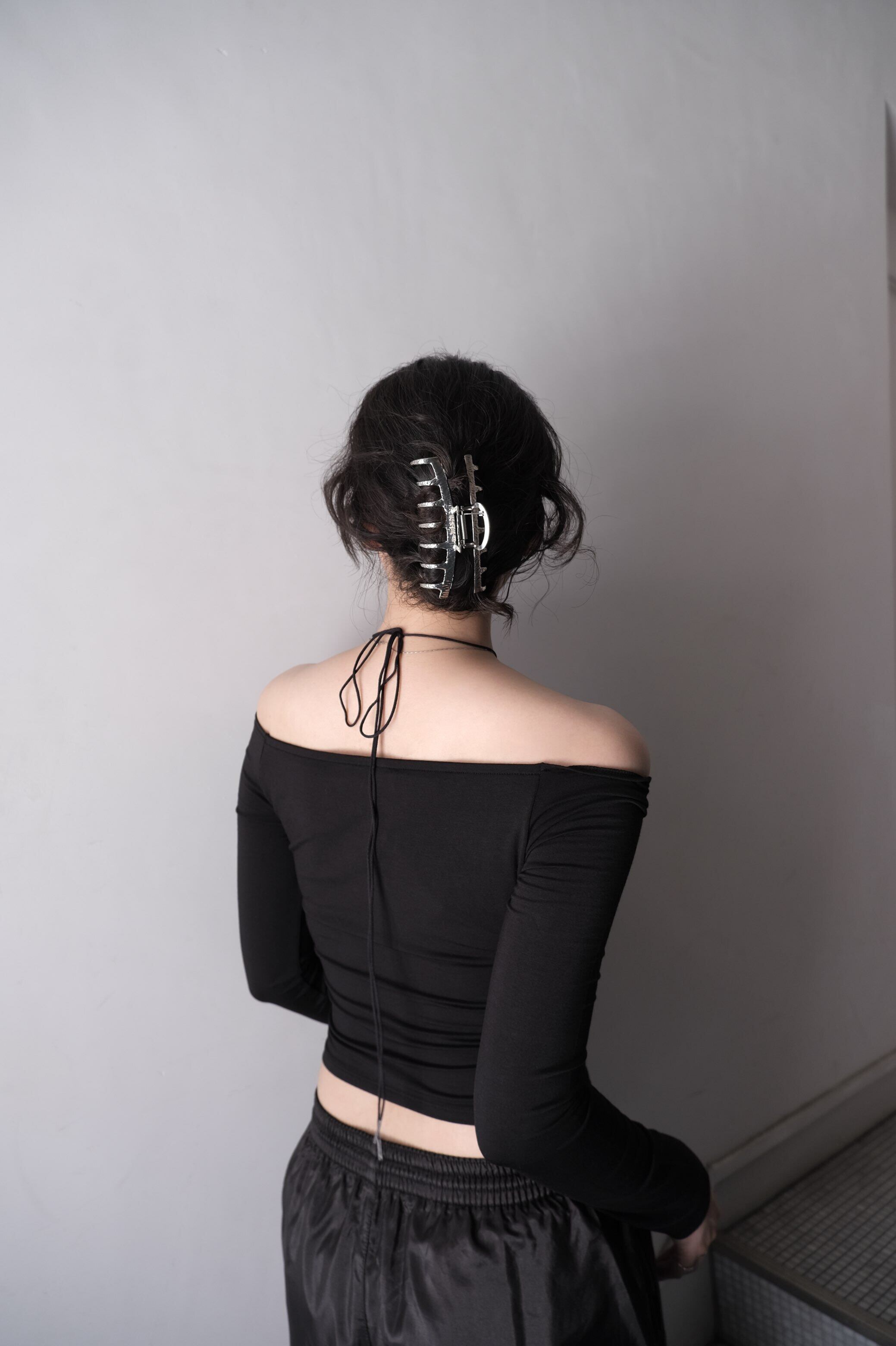 determ Gathered Off-shoulder Top