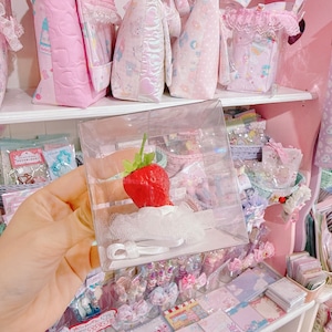 【J2】16-38ぬいぐるみ用ホイップストロベリーヘッドドレス