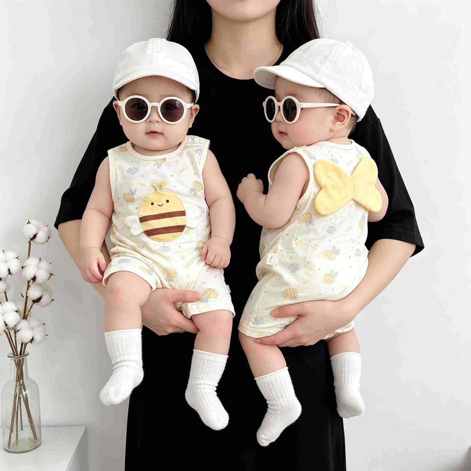 【BABY】可愛いBEEロンパース