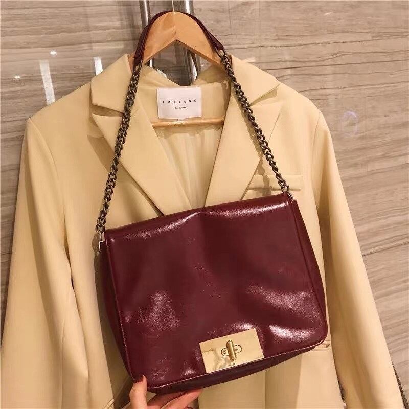 チェーンバッグ