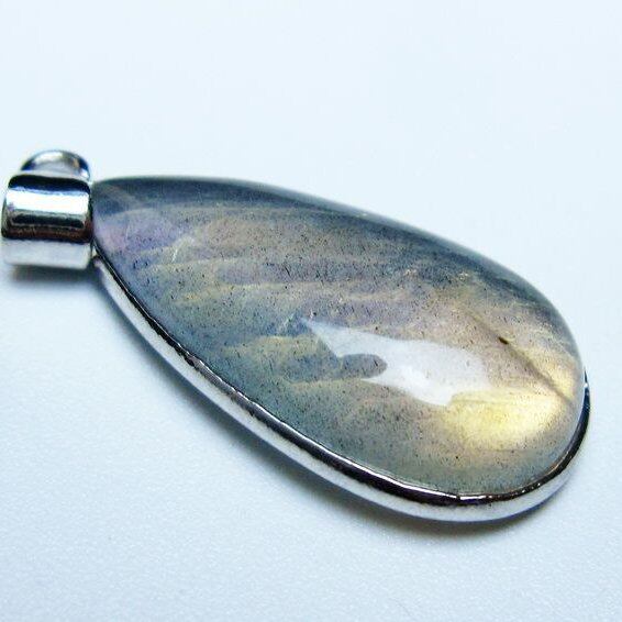 ラブラドライト ペンダント 一点物 メール便可 [M便 1/20] 112-11755