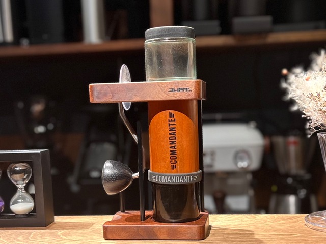 Coffee grinder stand for Comandante C40,C60 "American Walnut"