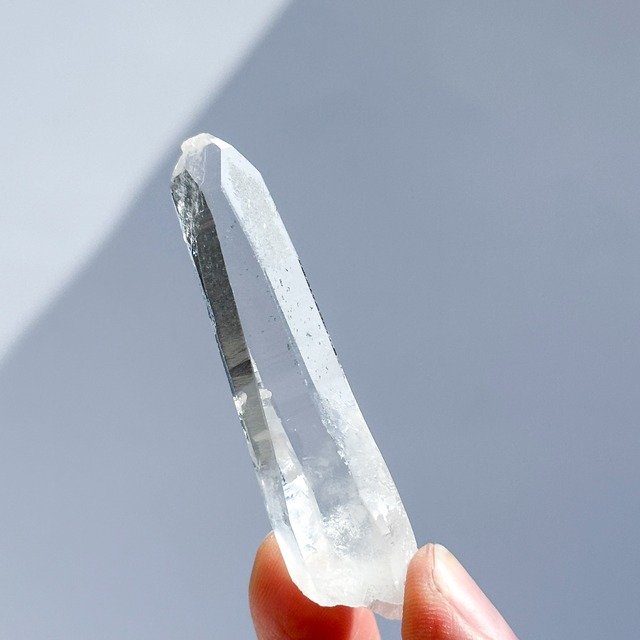 ゼッカ産クリアクォーツ ポイント 原石43  ◇ Clear Quartz ◇天然石・鉱物・パワーストーン