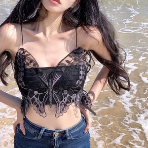 【送料無料】レディース バタフライレースキャミソール トップス キャミソール レース バタフライ 蝶 クロップド丈 シースルー リゾート セクシー ブラック 大人可愛い ママコーデ ママファッション 韓国系 オルチャン 人気 トレンド 新作 20代 30代 40代 きれいめ レトロ シンプル お出かけ デート おしゃれ 通勤 通学 オフィス OL デイリー 普段着 ラフ カジュアル フェミニン シック ゆったり 体型カバー 着痩せ 着回し インスタ映え 春 夏 秋 CO4933