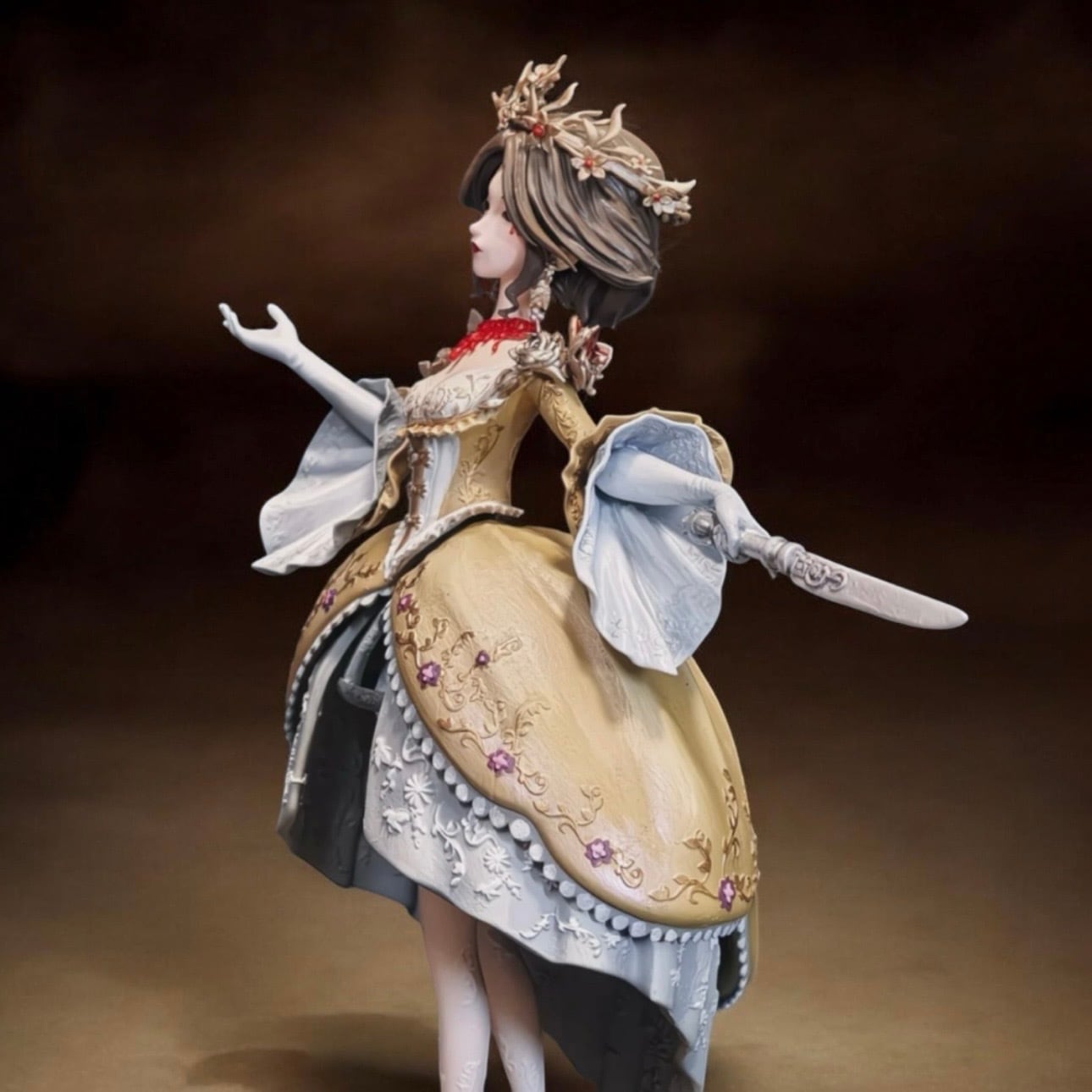 第五人格　卓上侵入シリーズ　血の女王　フィギュア　レア　シークレット　初期衣装 新品 第五人格 血の女王マリー 21cm 塗装済 フィギュア 高品質 簡易