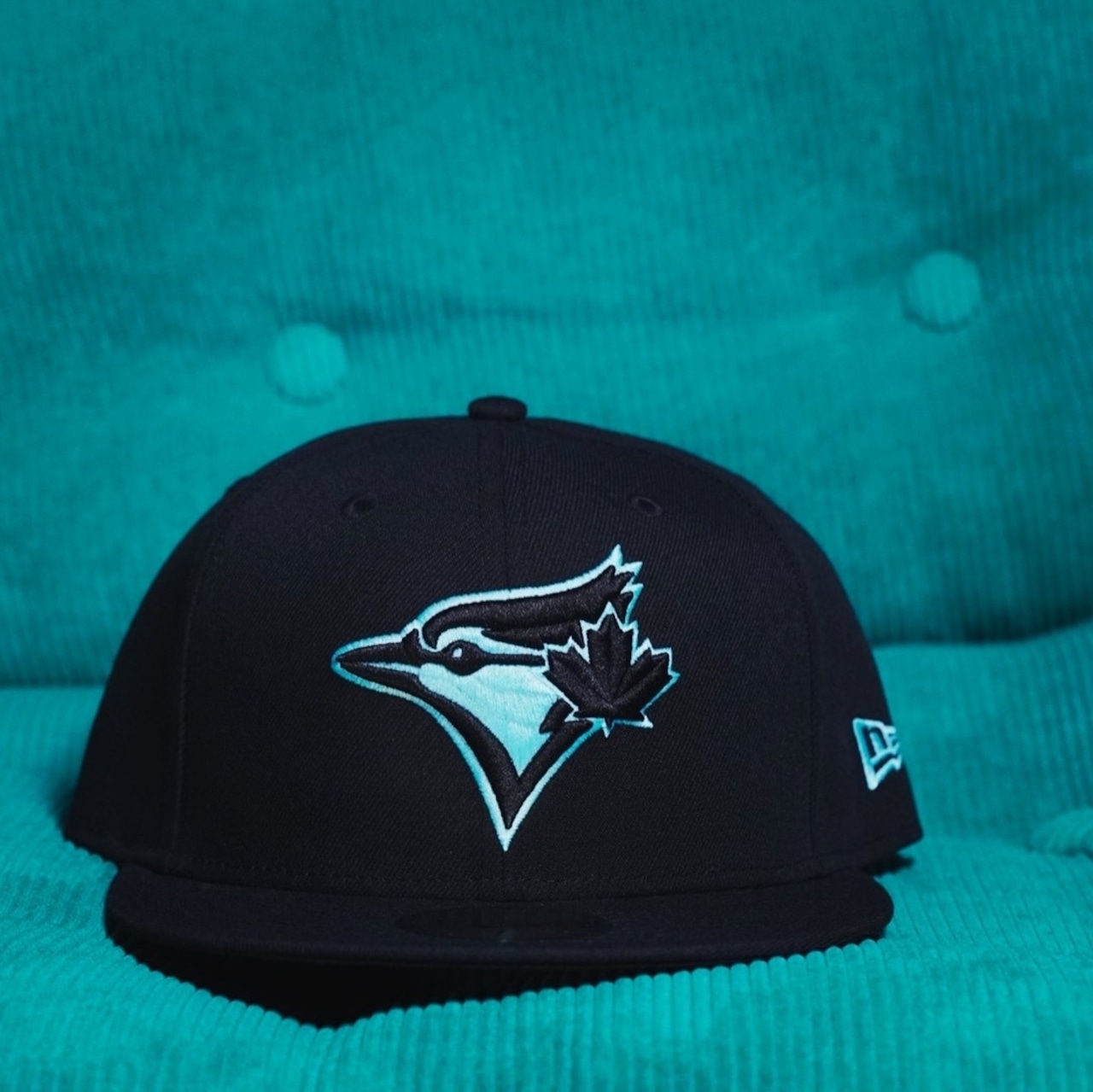 【gifthat別注】NEW ERA 59FIFTY/5950 TORJAY トロント・ブルージェイズ BLACK SEAGLASS