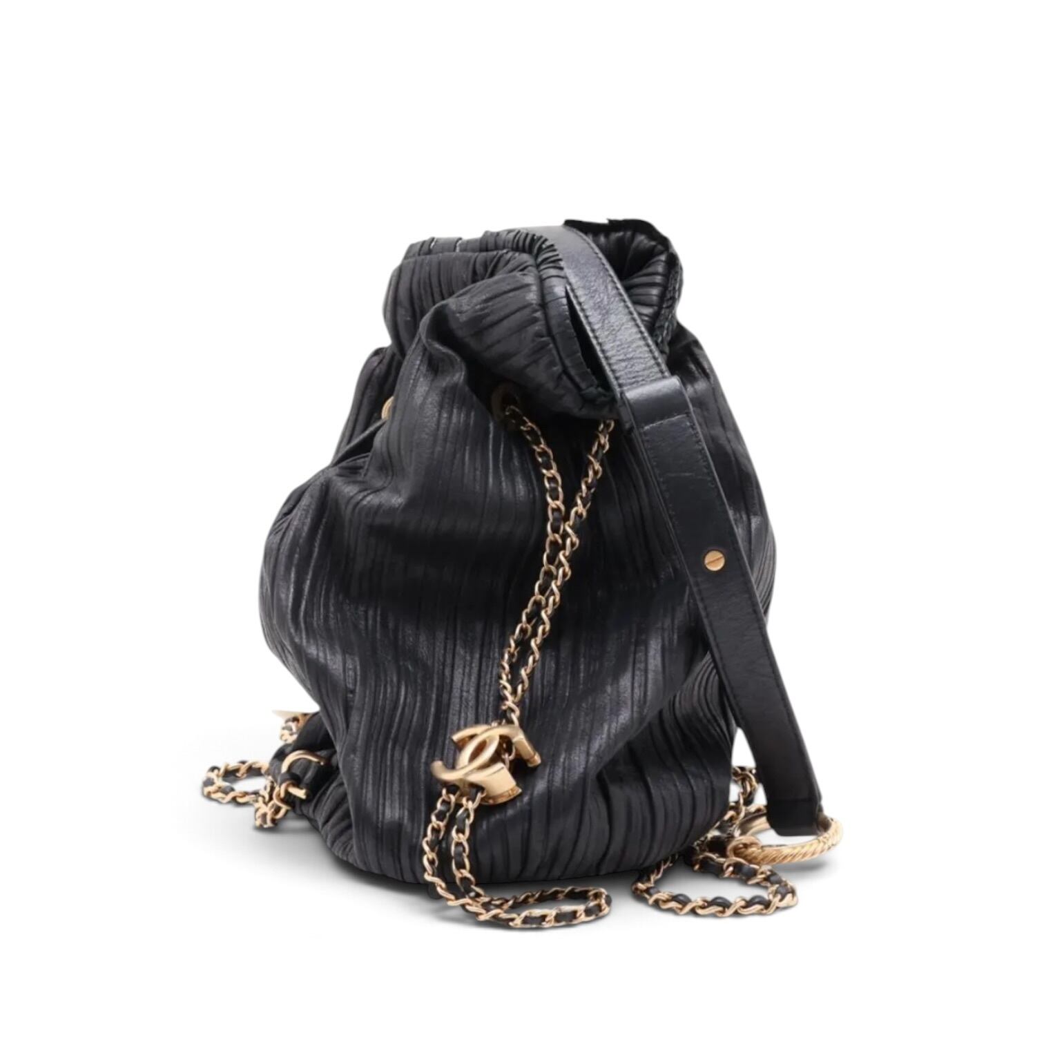 Rare◇CHANEL CC Logo Leather Chain Shoulder Bag Black Gold Hardware 24889617 2 991