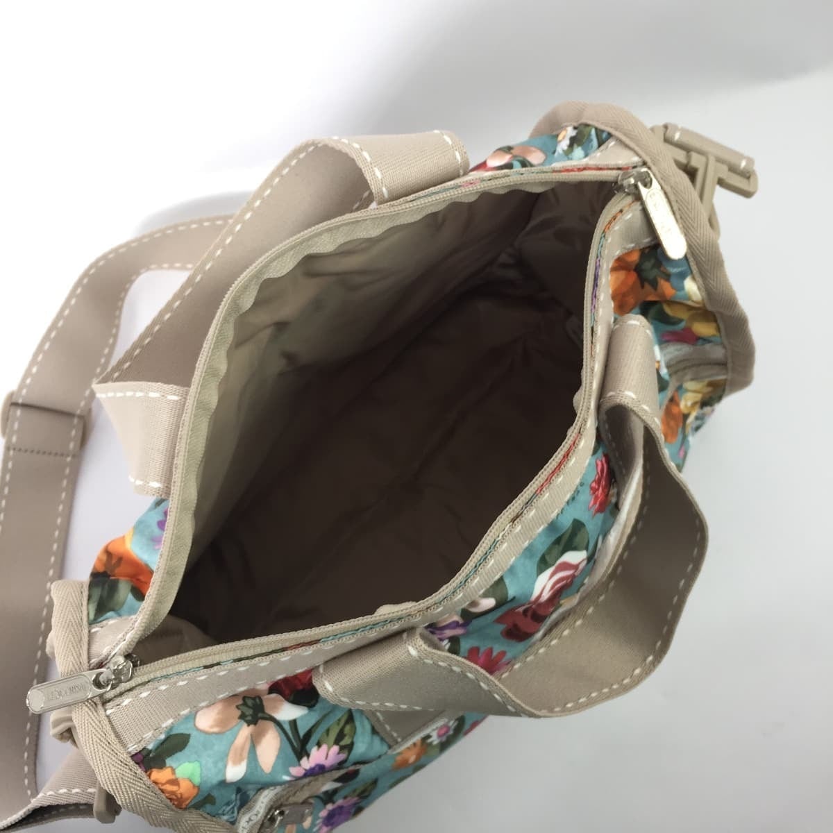 LeSportsac レスポートサック ミニボストン ハンドバッグ ショルダーバッグ 2way 花柄 ステッチ    フクルファッションブランドユーズドセレクトショップ powered by BASE