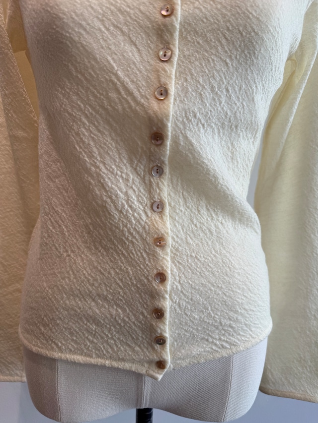 ERiKOKATORi/EK13-3-1 wool sheer high neck top Ivory