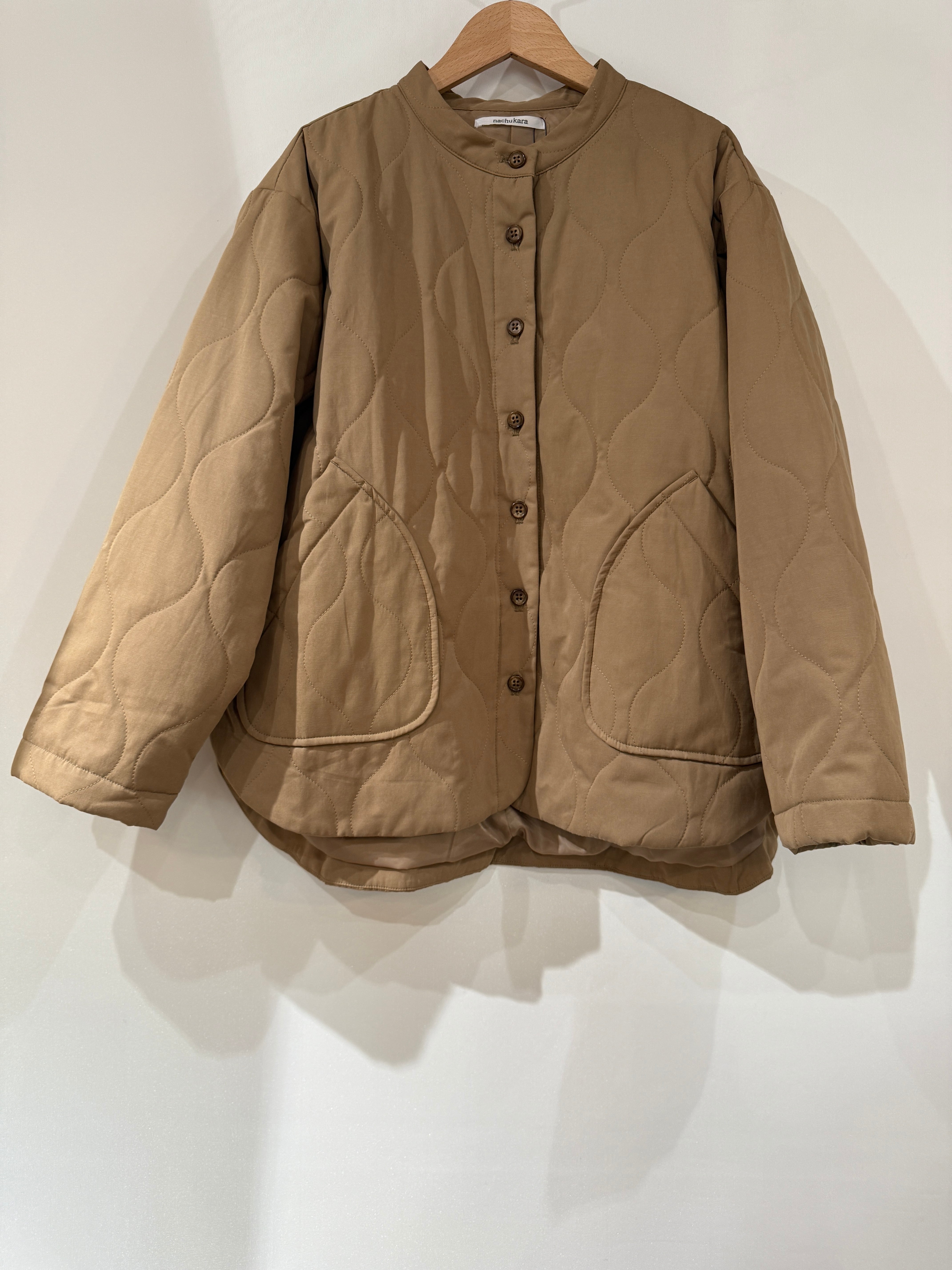 送料無料:nachukara/TCピーチ中綿キルティングジャケット ベージュ