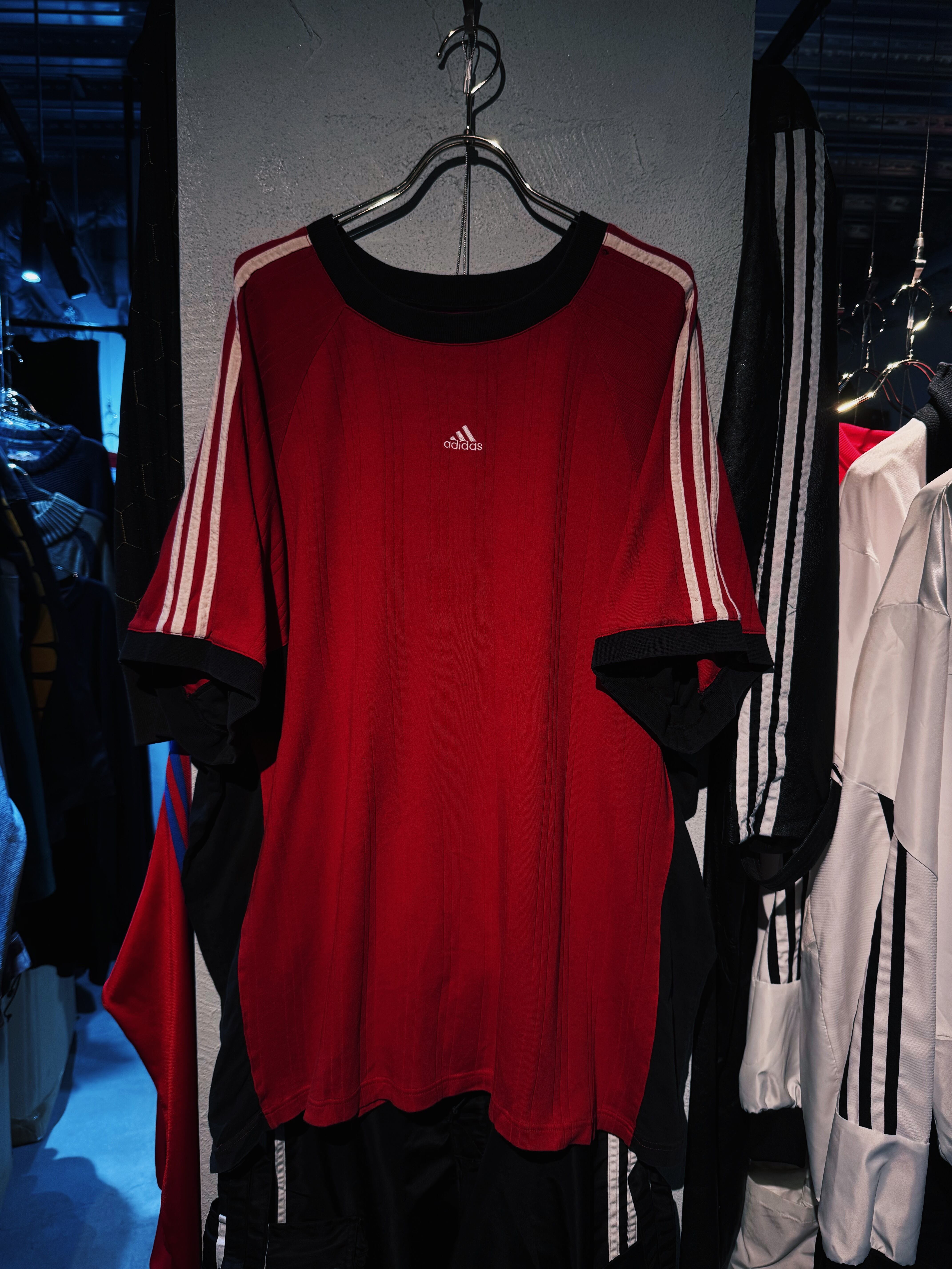 【D4C】90's vintage "ADIDAS" red color performance logo three stripes design S/S T shirt