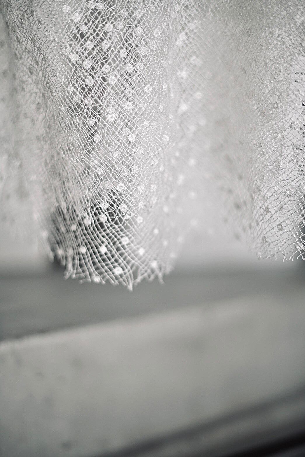FUMIKA_UCHIDA / Dots Emb. tulle camisole (OFFWHITE,COPPER) | JUQUI