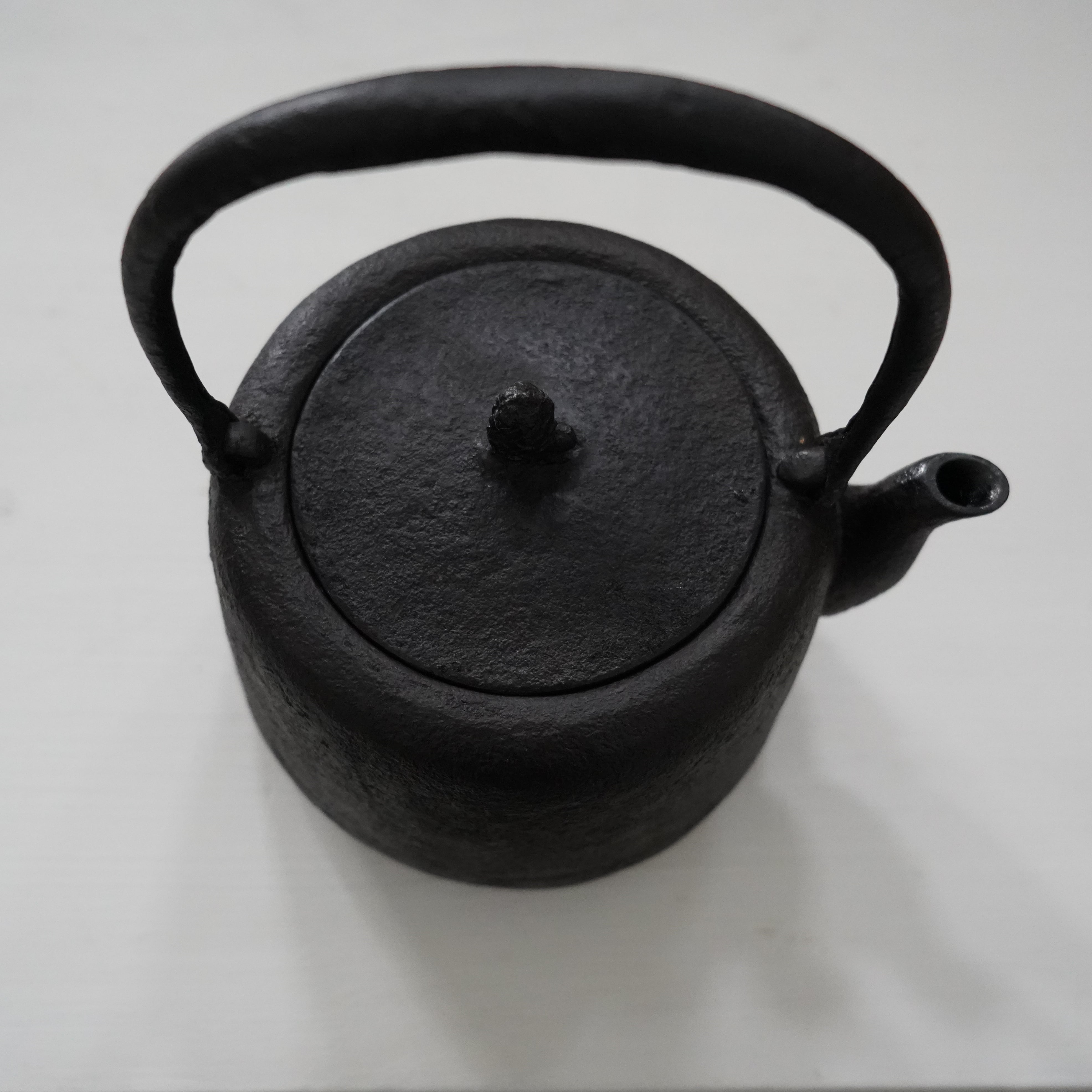 鉄瓶 筒型 | toki no niwa -トキノニワ-