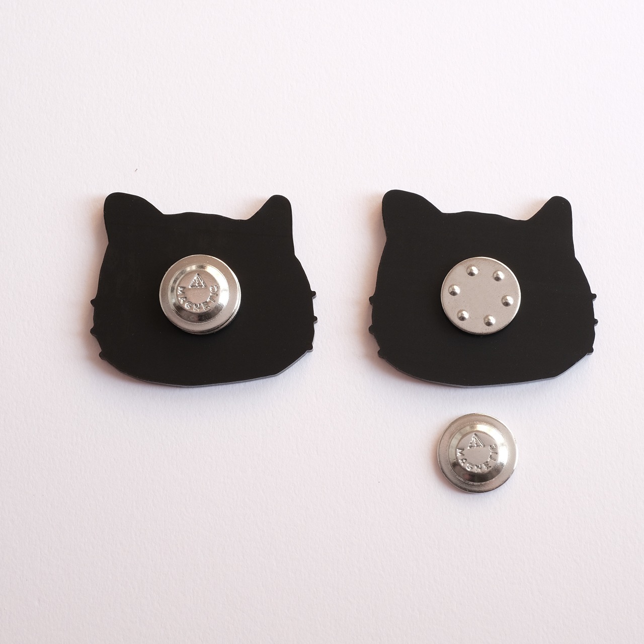 Joaquin Brothers マグネットブローチA_ホアキン