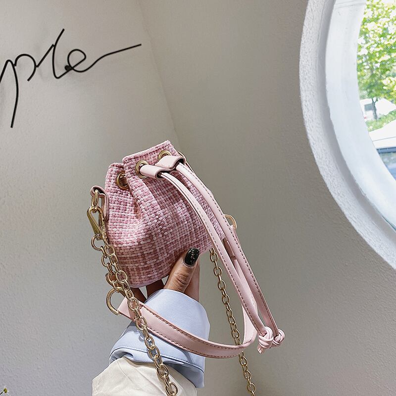 夏の小さなバッグ女性バッグ2020新しい波インワイルドチェーンポータブルメッセンジャーバッグファッションeignバケットバッグ Tiancai_Wing_Bag7606916