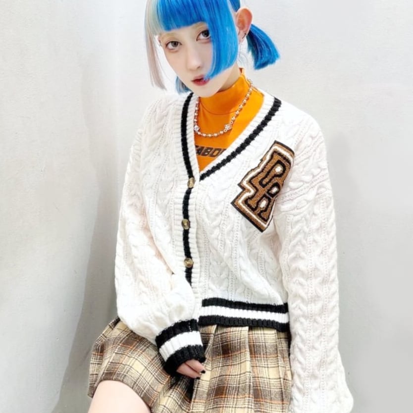 50%OFF】制服風☆ショート丈 ワッペンケーブルカーディガン