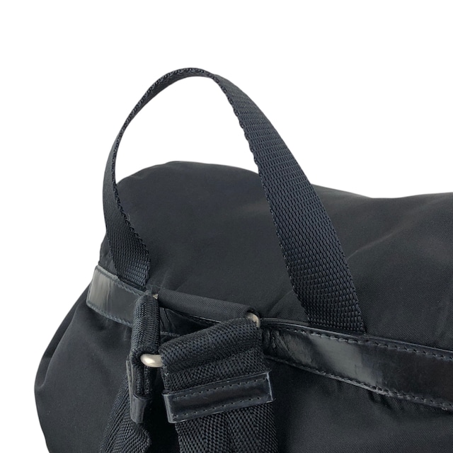 PRADA プラダ バックパック ブラック トライアングルロゴ フロントバックル ナイロン vintage ヴィンテージ オールド vwh35w