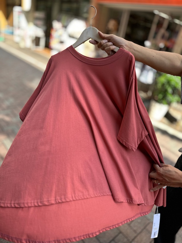 フレアーカットソー