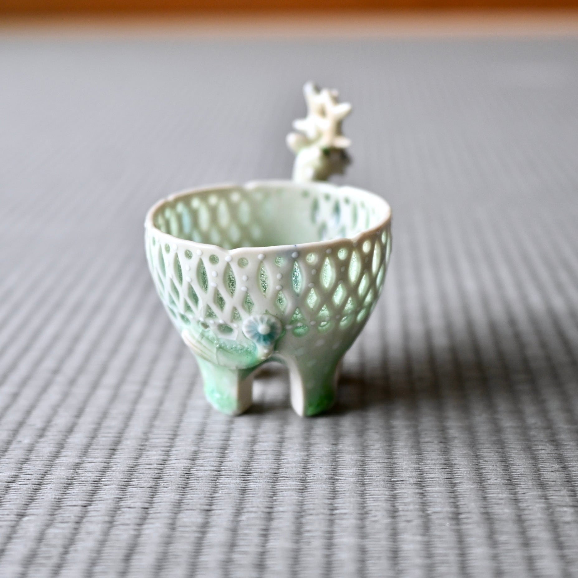 54. キラメキ鹿ぐい呑み | 陶工房 みかガマ ＊ のぐちみか