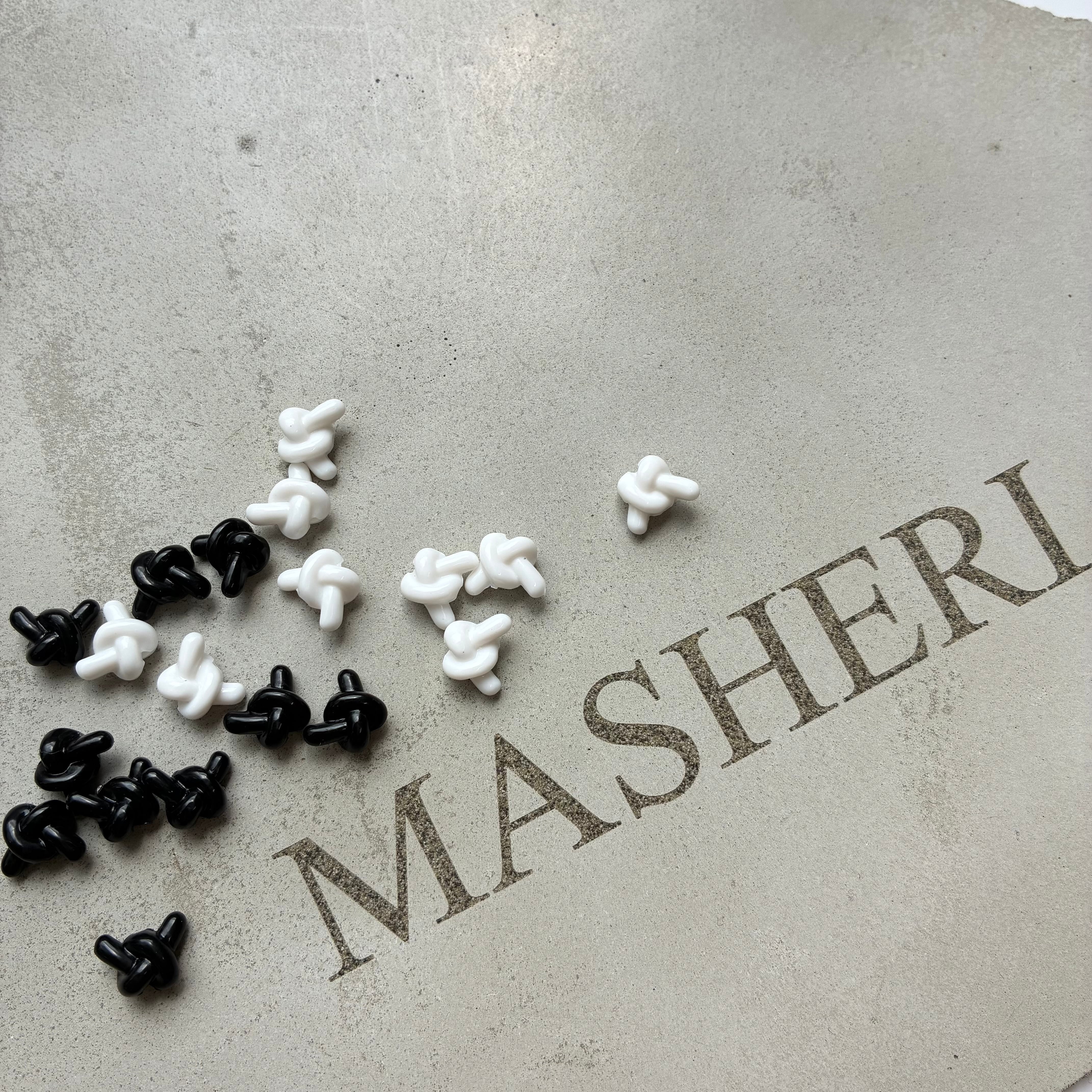 20p10mm 結び目ビーズ C028 | MASHERI partsshop