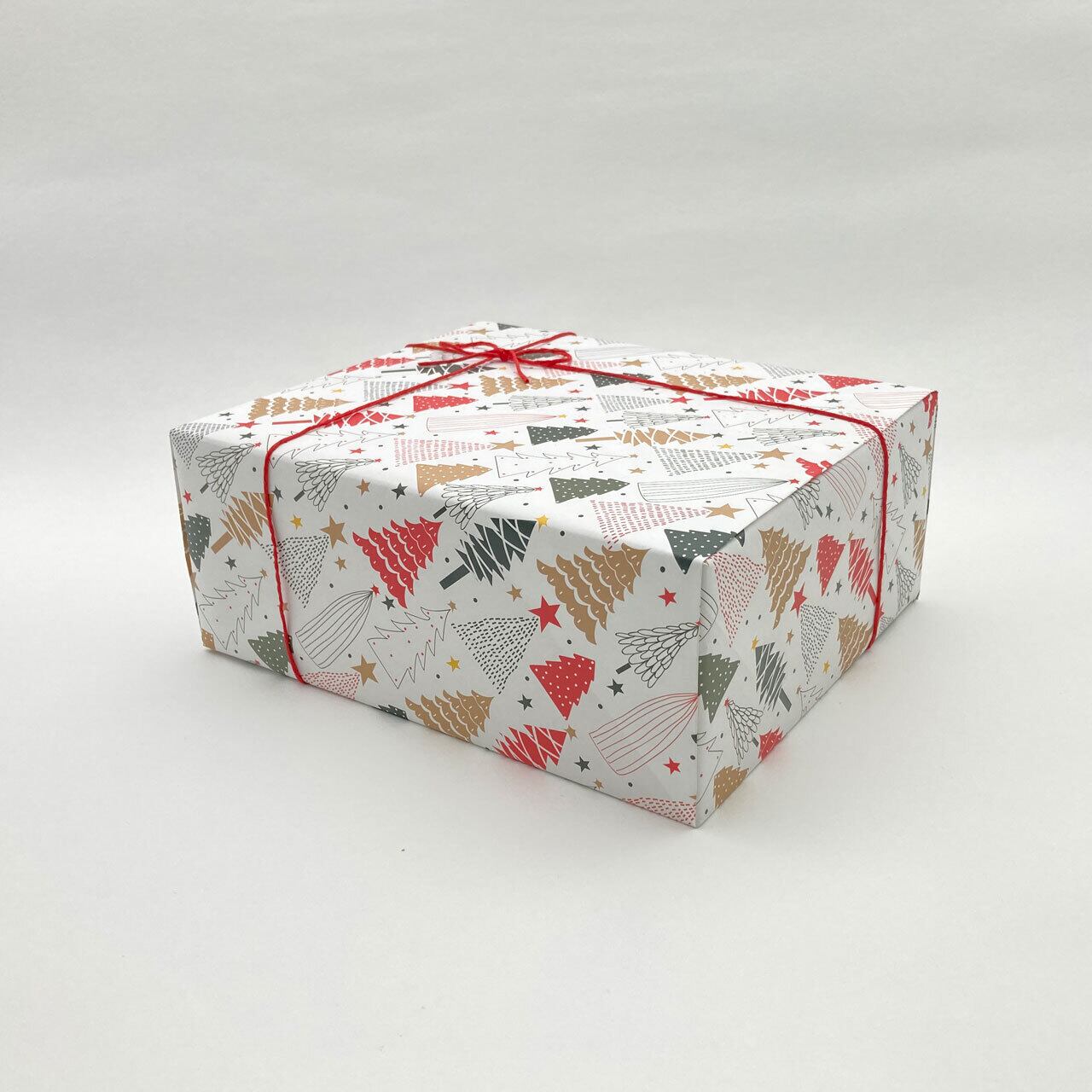 《クリスマス限定ラッピング》クリスマス包装紙+赤色リボン【各商品ページの「ラッピング」よりご注文ください】