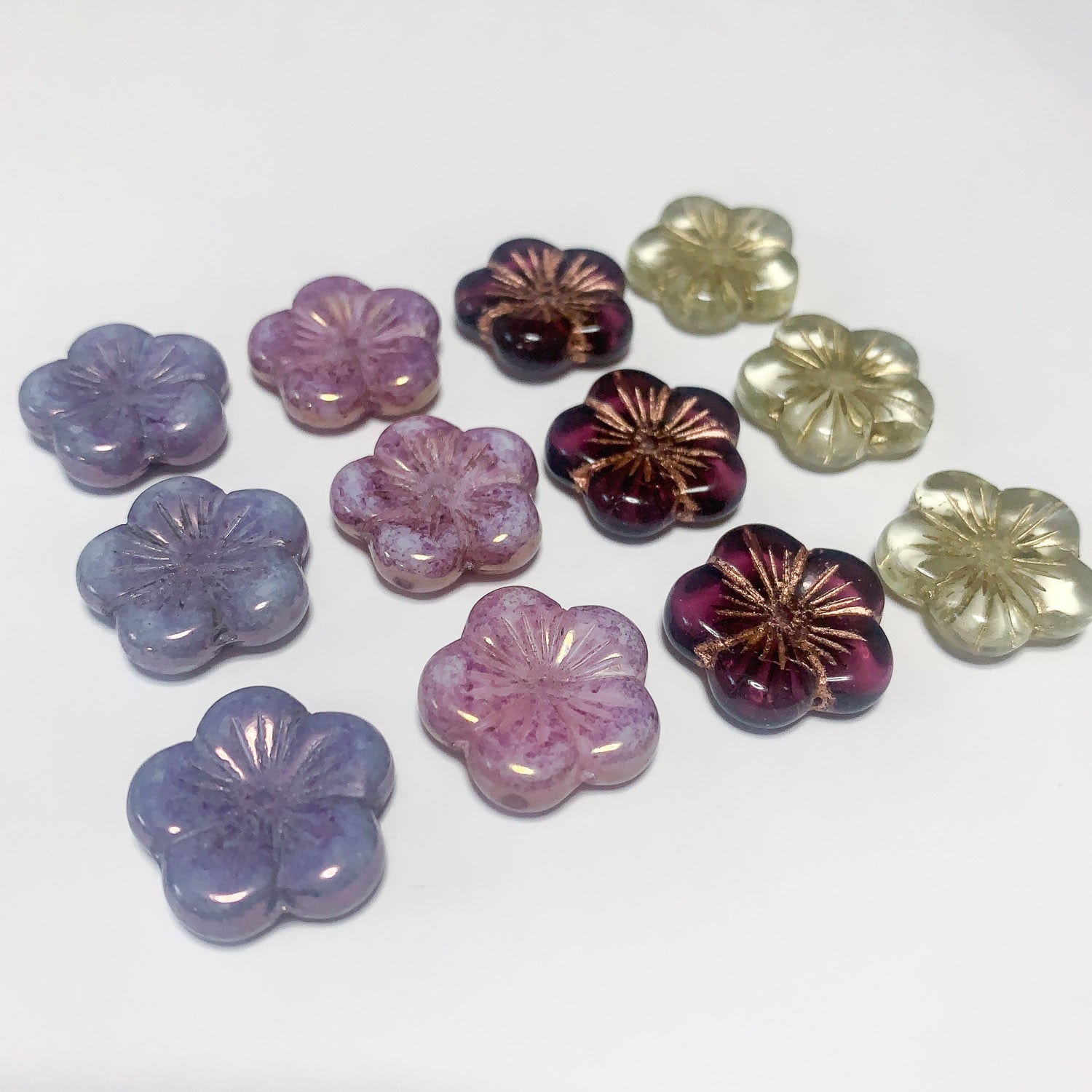 最終入荷〉お花チェコガラスビーズ | Dua-アクセサリーパーツショップ