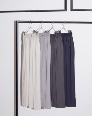 EP - TR001S23 / WOOL TUCKED WIDE TROUSERS
