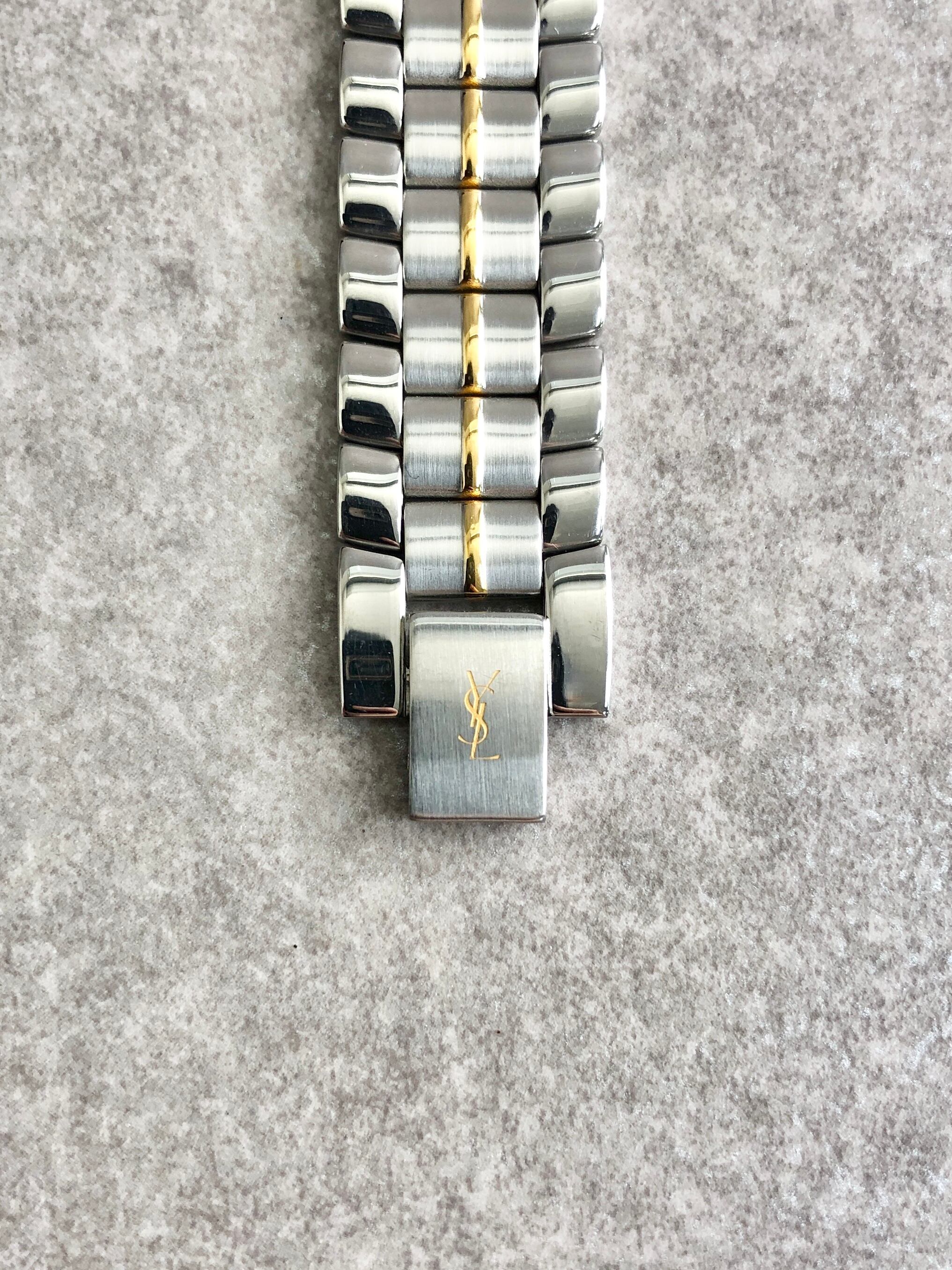 Yves Saint Laurent イヴ・サンローラン 腕時計 シルバー YSL