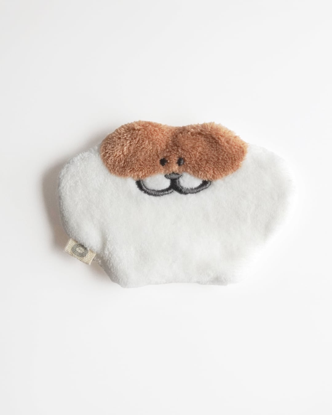 \ウサ、ぶ〜おめでとう!/ だきしめやさんのふわふわポーチ(MK-604)