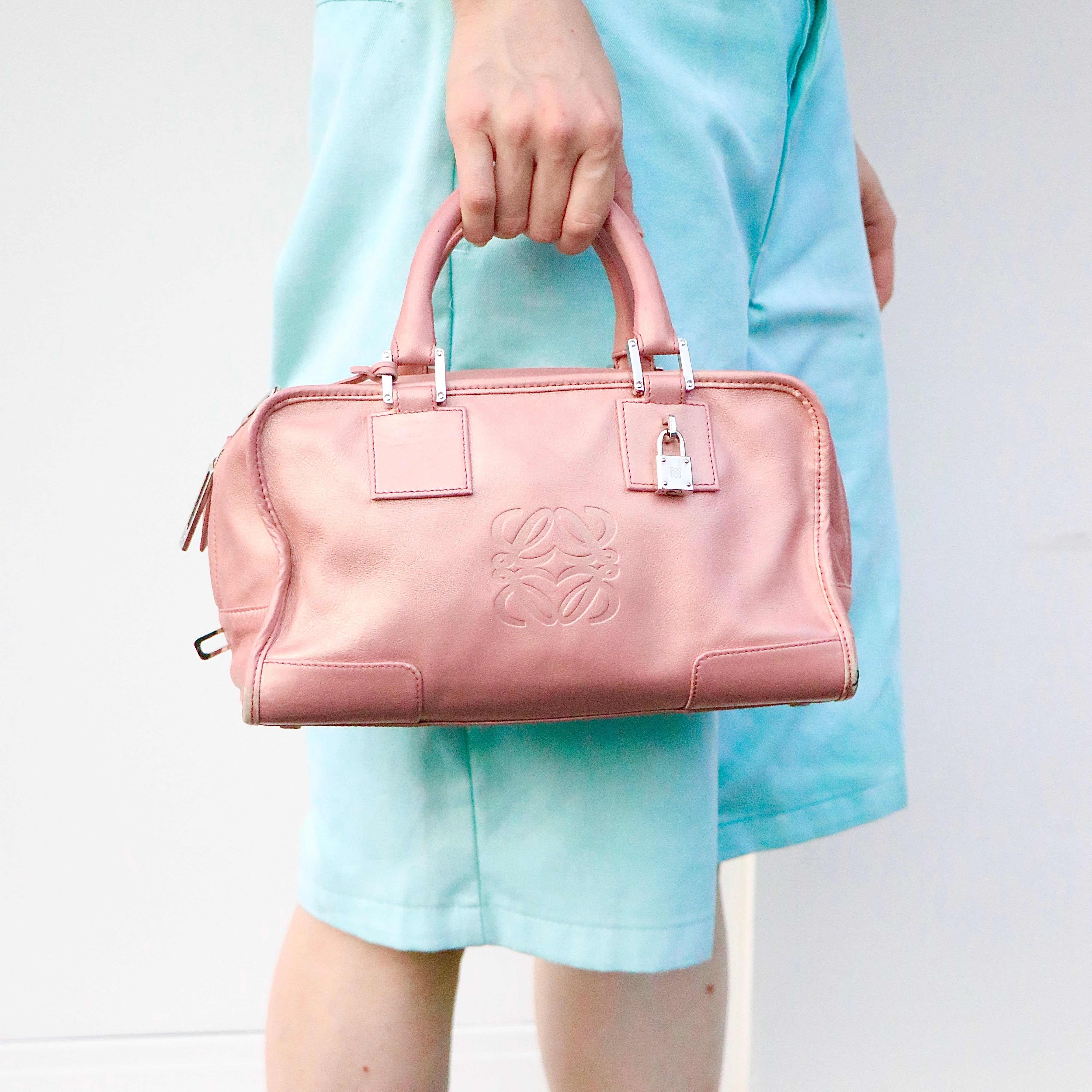 LOEWE ロエベ アマソナ28 アナグラム ハンドバッグ ピンク | 2122