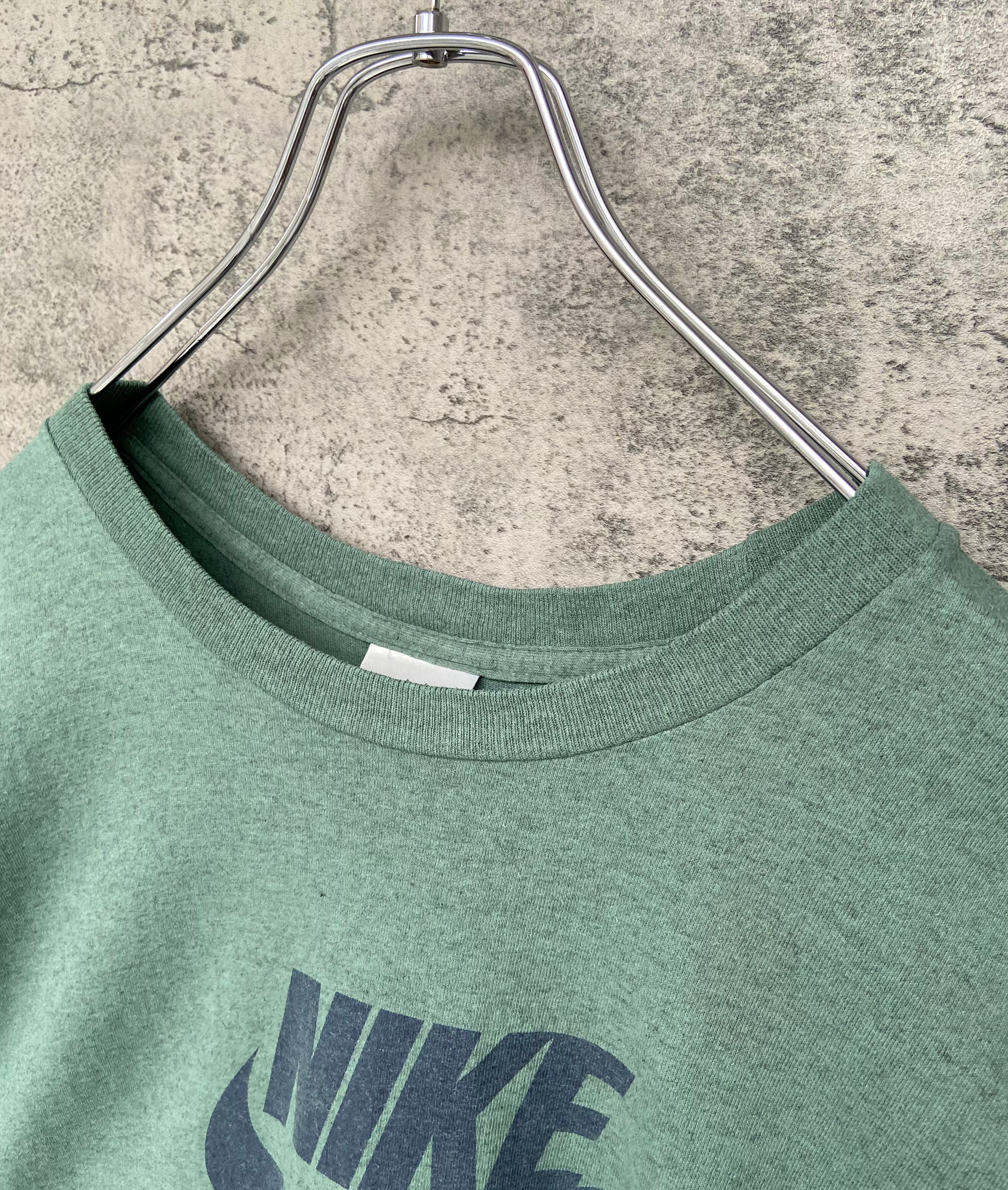 NIKE /ナイキ スウォッシュ Tシャツ 緑 オーバーサイズ センターロゴ