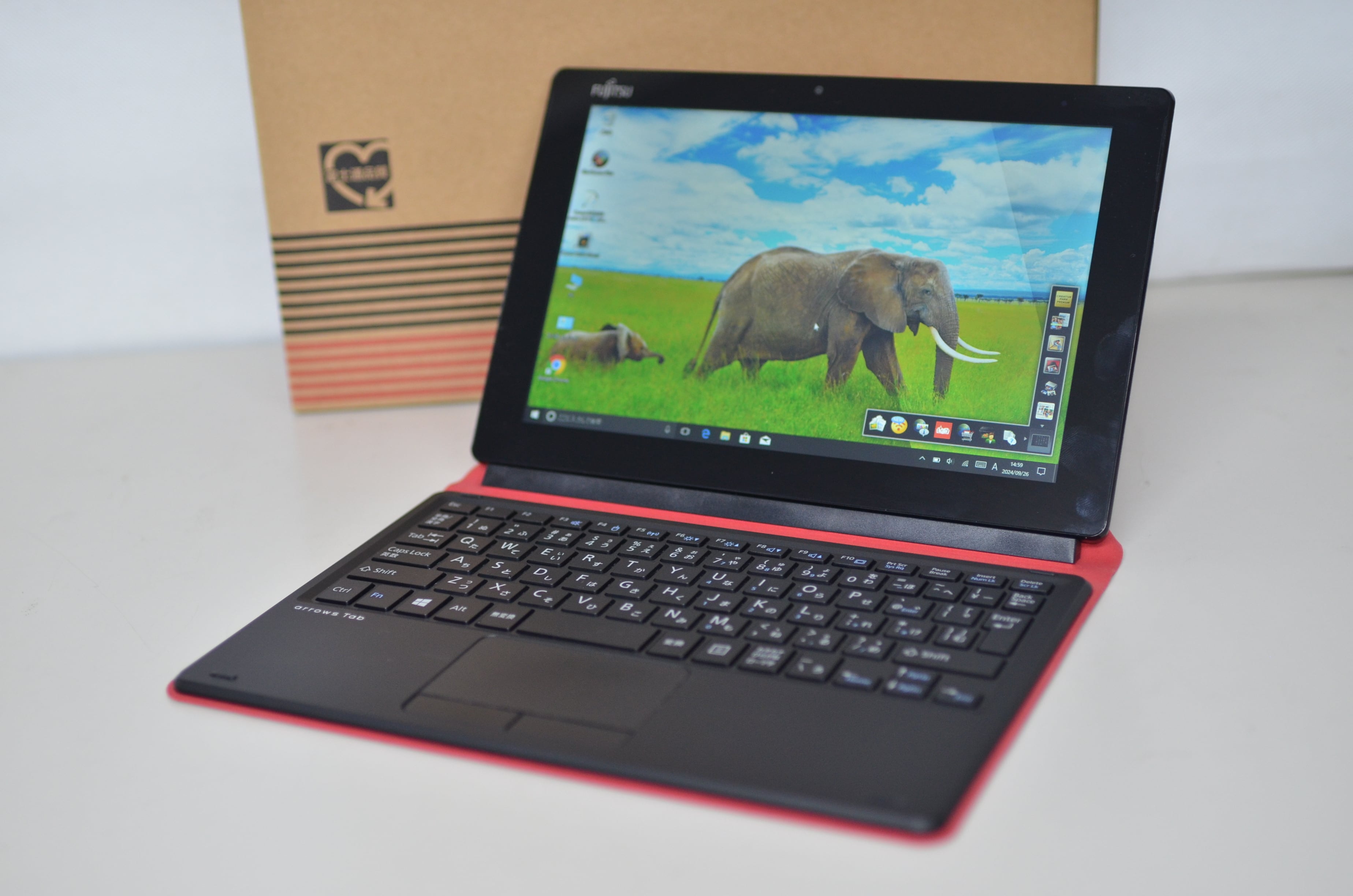 日本製 高スペック ノートパソコン Windows10 弱々し 中古良品 フルHD 13型 