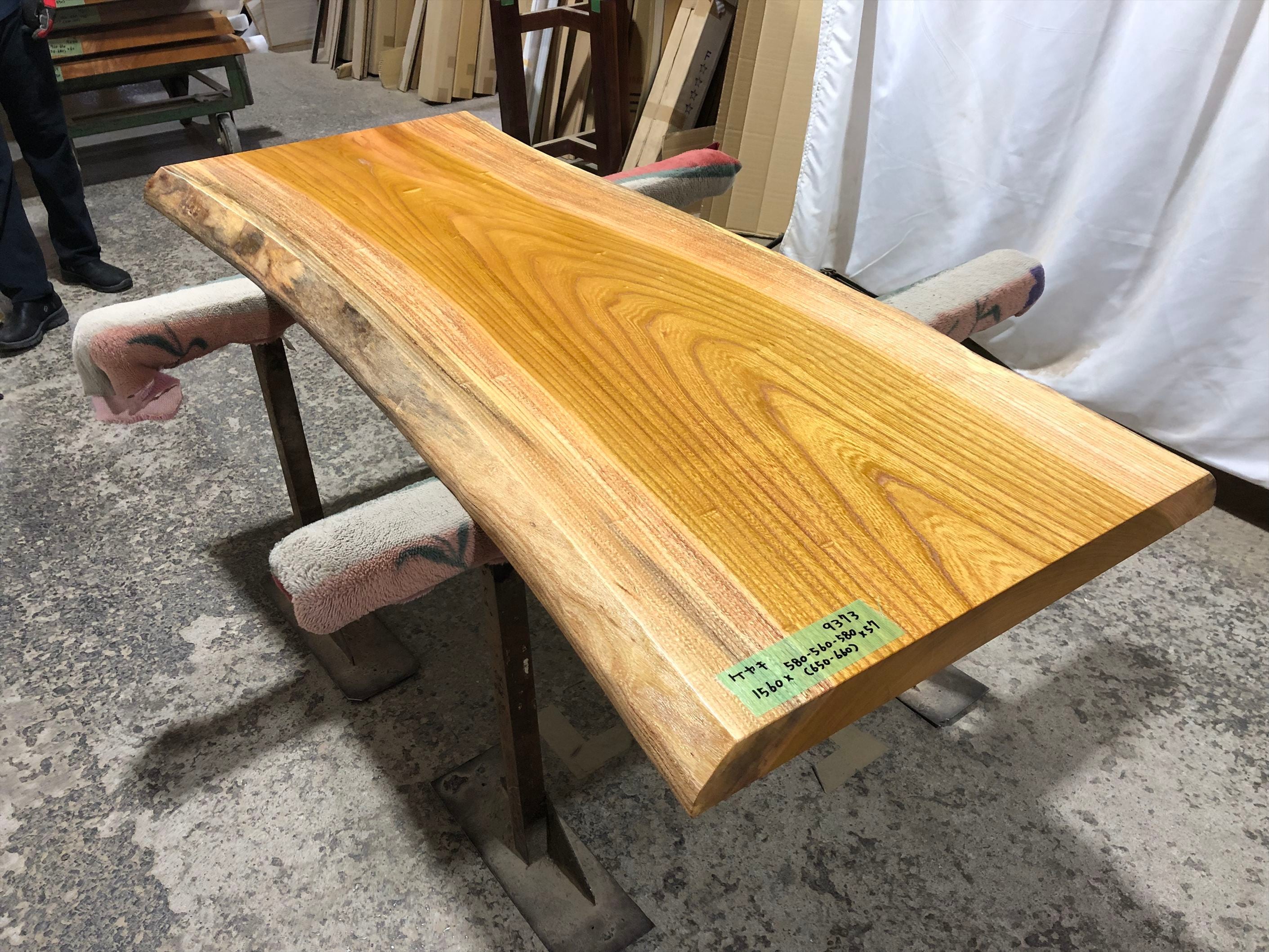 イチョウ　一枚板　乾燥材　W2450ｍｍ！ eb8a4c36ebe6cee5a92e4a96218813