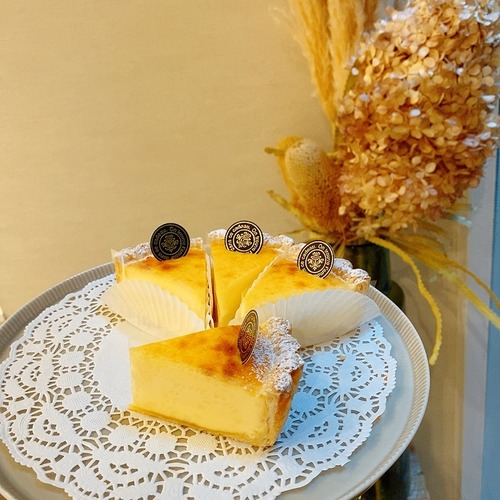 クリーミーチーズパイ【18㎝8カット、個包装】