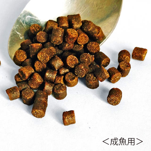 パワーグロウ　チョウザメのエサ 300g　アクアポニックス対応