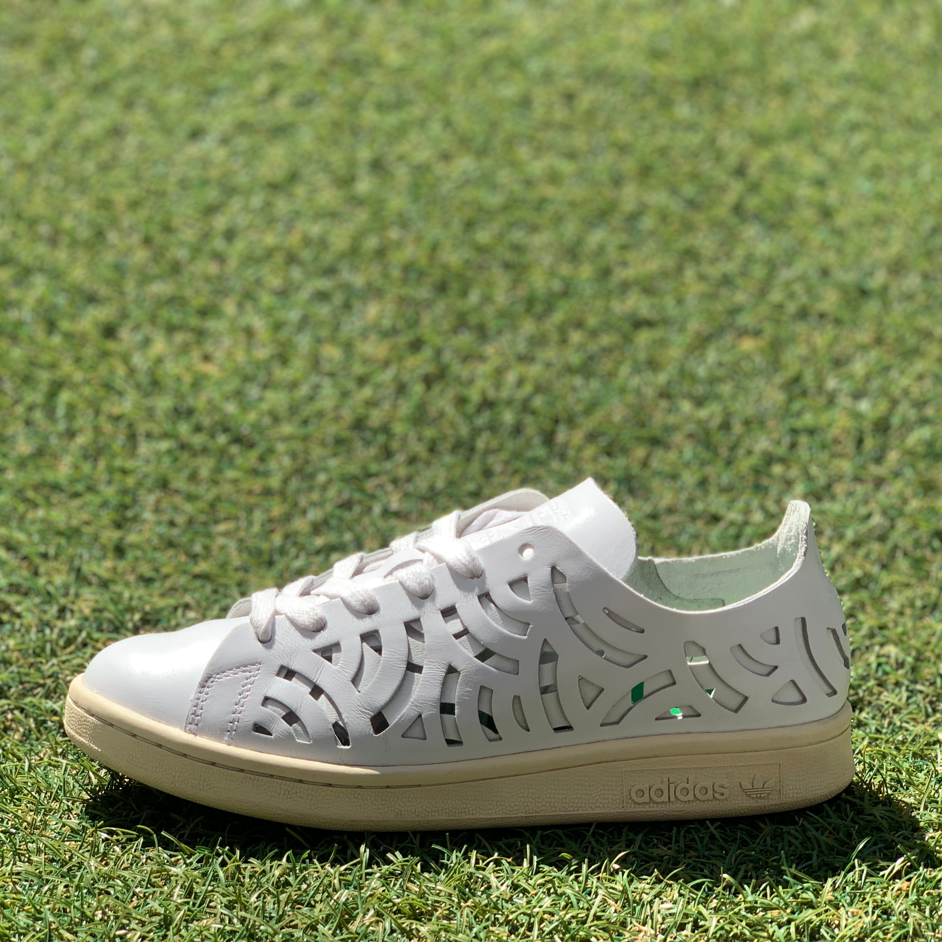 adidas STANSMITH CUTOUT Wアディダス スタンスミス カットアウト G968