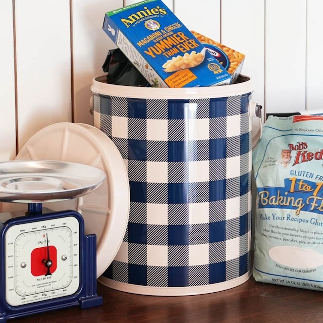 ティン バスケット