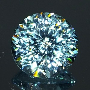 【DISCOVERY】Bright Brilliant Cut®︎ “160 Facets” 0.59ct Natural Blue Zircon
