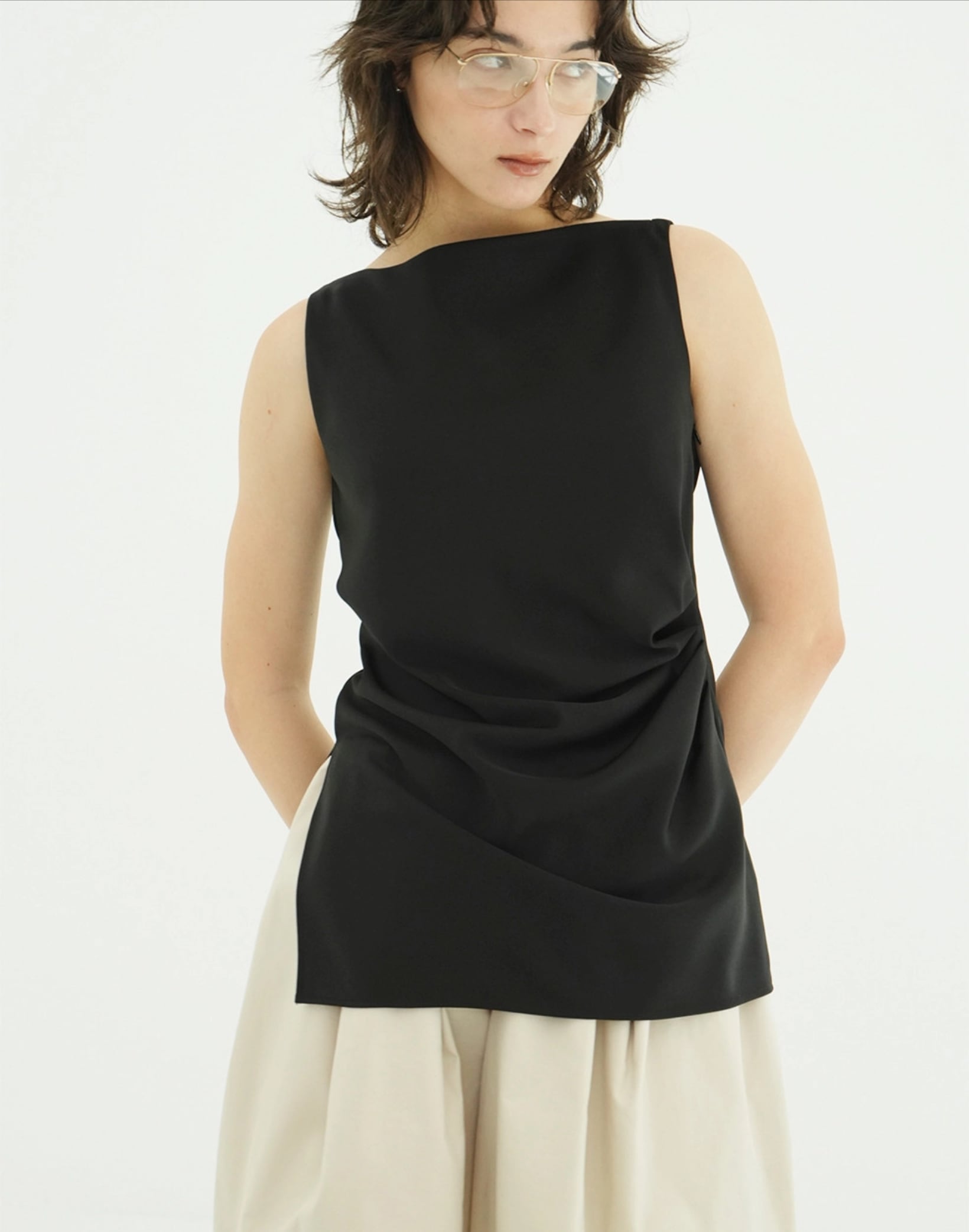 CLANE SATIN DRAPE TOPS | FLICKA ASHIYA