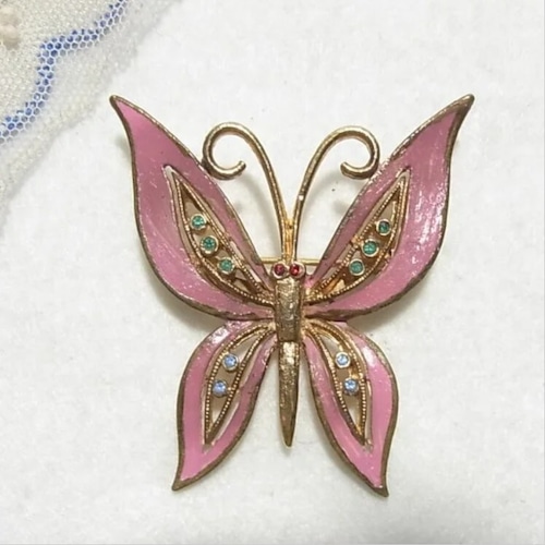 ピンクの蝶々のブローチ　ヴィンテージブローチのセール通販 10399B