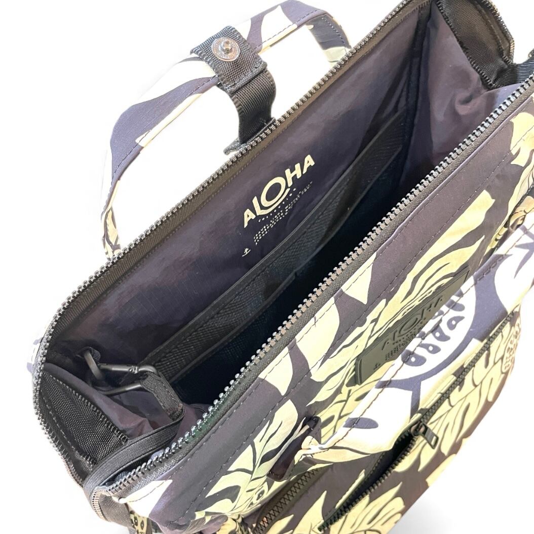 ALOHA COLLECTION】 ル・ベベ リュック SALINA ママバッグ 多機能