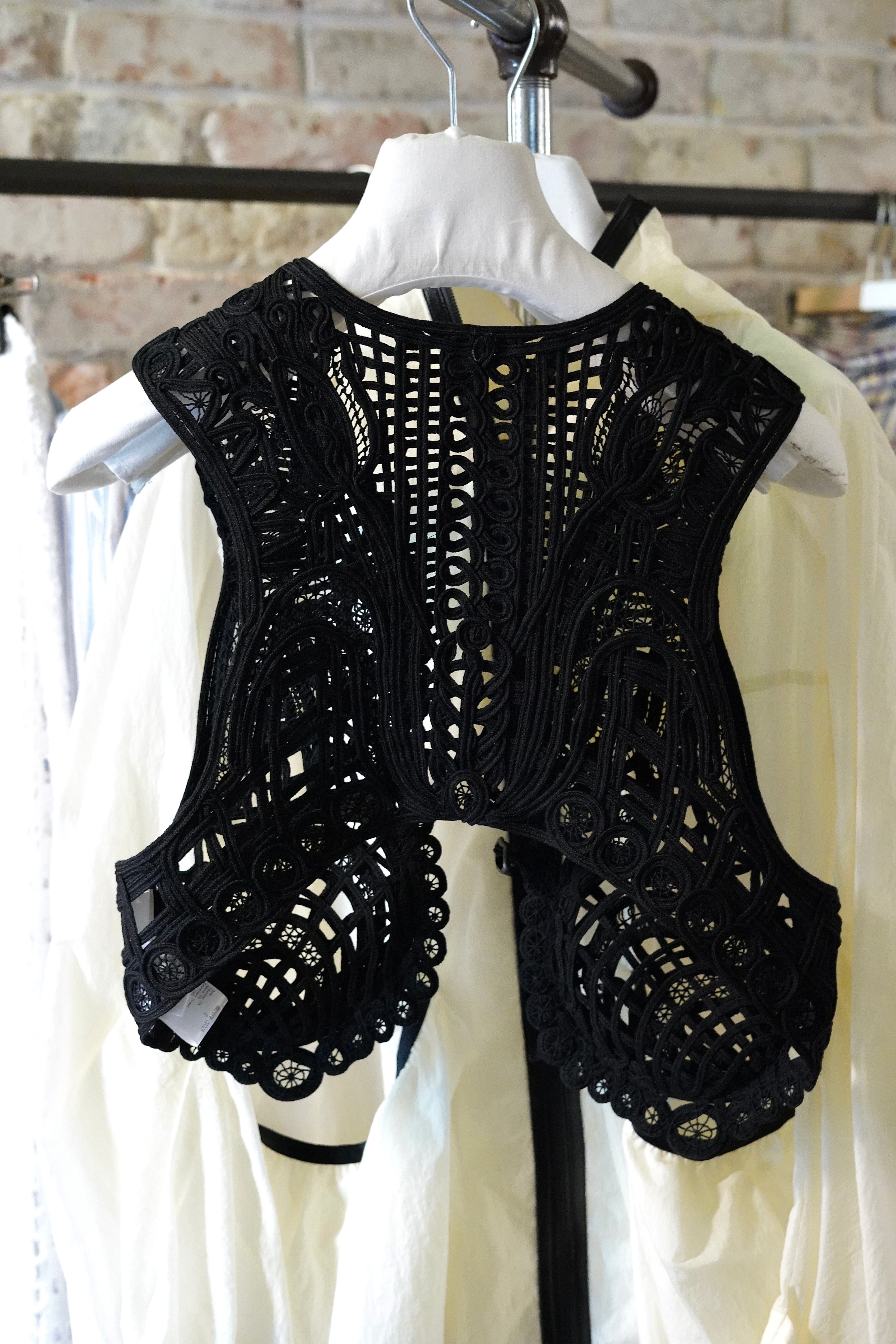 Mame Kurogouchi / Nylon Oversized Jacket with Cording Embroidery