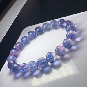 07.幻想的な色合いグラデーションフローライトブレスレット