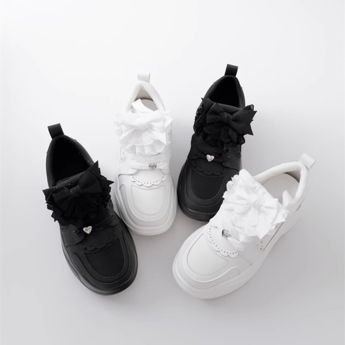 厚底スニーカー 地雷系 フリルリボン GURURU 白 黒 青