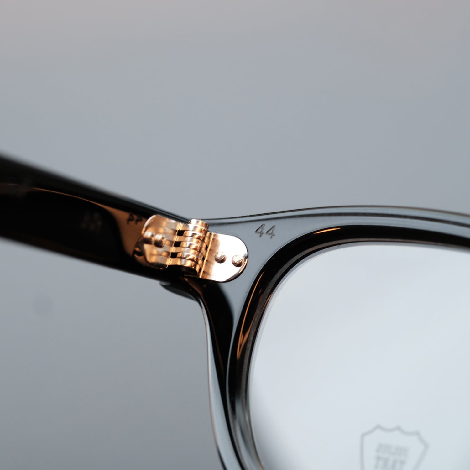 JULIUS TART OPTICAL】AR 44□22 - Black (SMALL) | SEESAW SPECTACLES