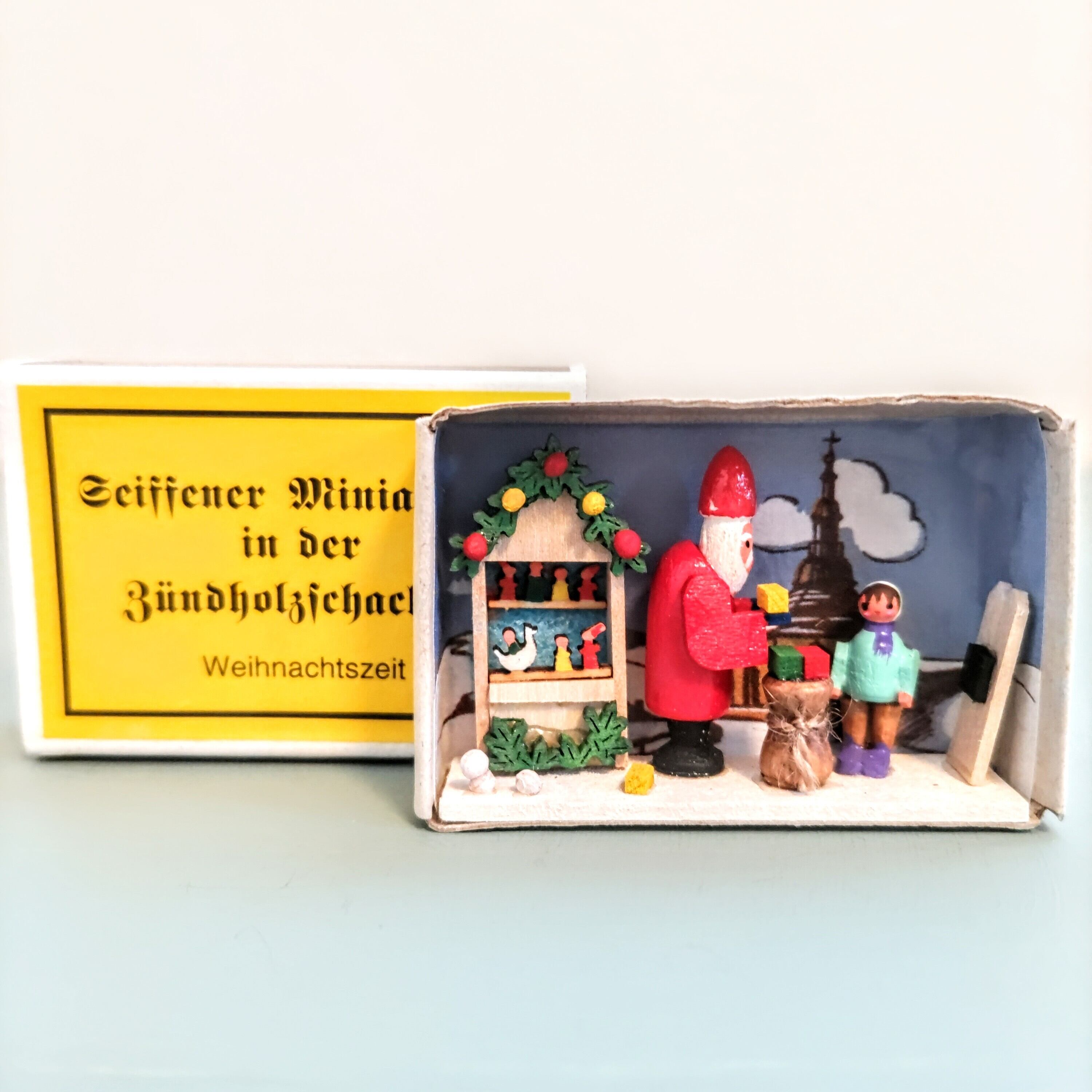 ドイツ　ミニチュア　待ち望むクリスマス　matchbox　工芸品　ドイツ雑貨
