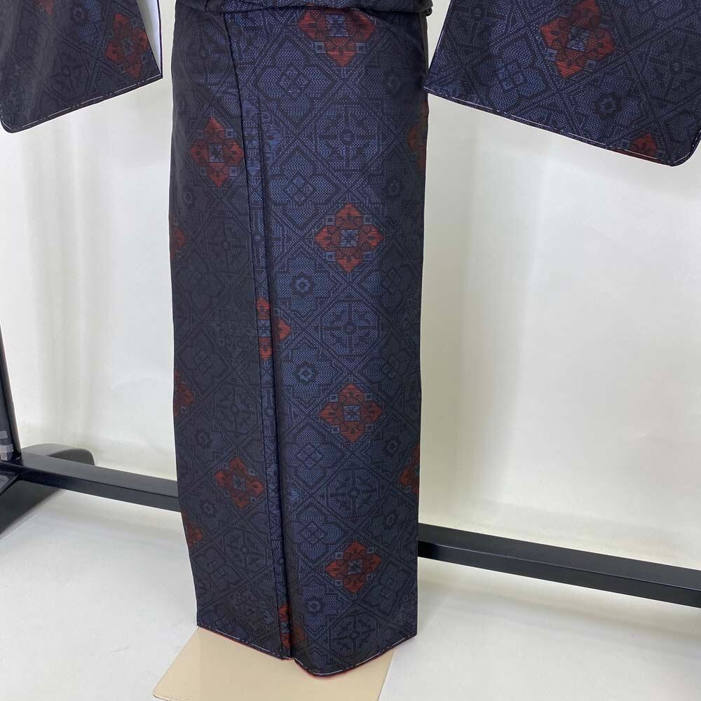 大島紬(横双)アンサンブル 使用感なし 正絹 麻型 155cm前後の方【美品 