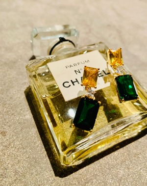 エメラルドカットピアス　Emerald cut earrings
